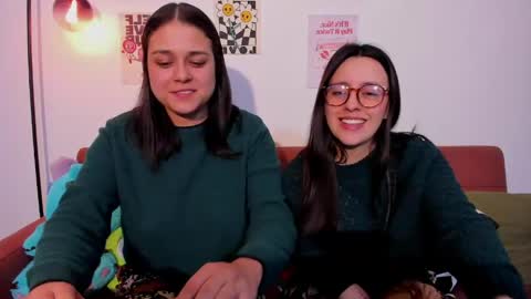 juanitaaa_ online show from May 8, 7:03 am