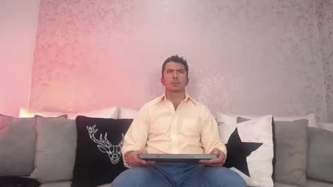 Snapshot of juank_fit45 chatting on October 1, 1:39 pm Juan k online show from October 1, 1:39 pm