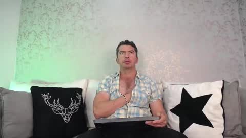 Snapshot of juank_fit45 chatting on October 2, 1:51 pm Juan k online show from October 2, 1:51 pm