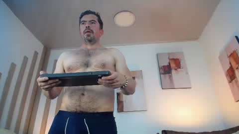 Snapshot of juank_fit45 chatting on June 15, 3:58 pm Juan k online show from June 15, 3:58 pm