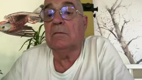 Snapshot of juantricker chatting on June 28, 6:14 pm Juan online show from June 28, 6:14 pm