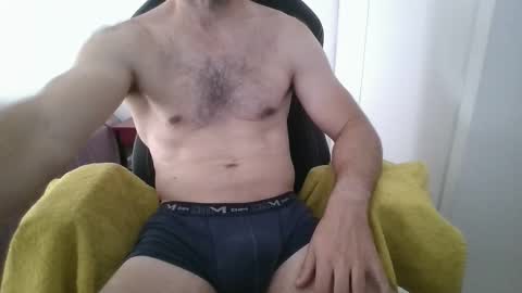 Snapshot of jubestfriend chatting on October 4, 10:46 am B-Balls online show from October 4, 10:46 am