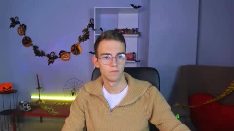 juddie online show from October 25, 12:02 pm