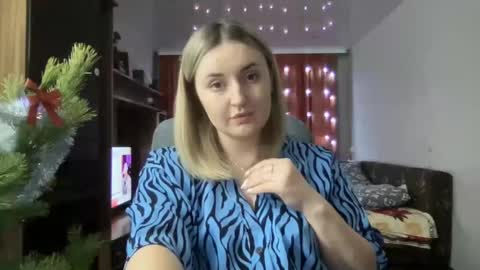 Snapshot of judevalenti chatting on December 19, 4:24 pm JudeValenti online show from December 19, 4:24 pm