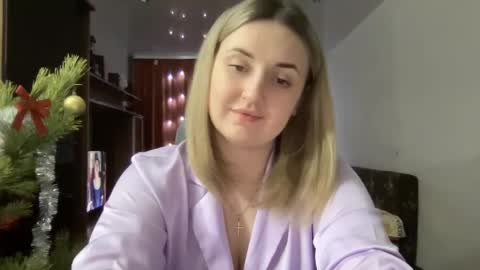 Snapshot of judevalenti chatting on December 22, 3:55 pm JudeValenti online show from December 22, 3:55 pm