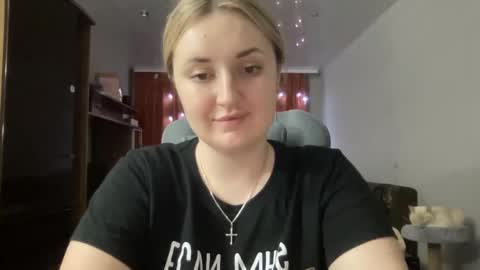 Snapshot of judevalenti chatting on February 19, 8:52 pm JudeValenti online show from February 19, 8:52 pm