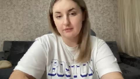 Snapshot of judevalenti chatting on September 25, 6:11 pm JudeValenti online show from September 25, 6:11 pm