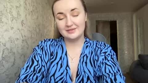 JudeValenti online show from July 4, 3:45 am
