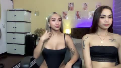 Snapshot of judiella chatting on January 12, 10:23 am EloiseMoree online show from January 12, 10:23 am