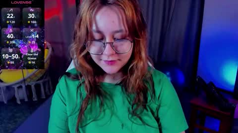 JudithSilvia online show from March 17, 7:33 am