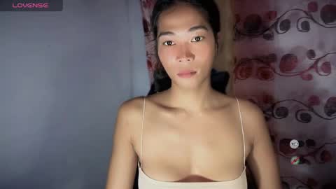 Snapshot of judy_fuckdoll chatting on May 17, 2:42 am JUDY online show from May 17, 2:42 am