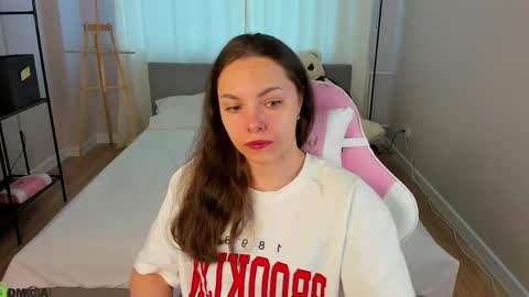 Judy Lewis online show from April 21, 2:51 am