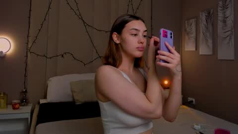 Snapshot of judymiles chatting on September 11, 1:39 am Angelica online show from September 11, 1:39 am