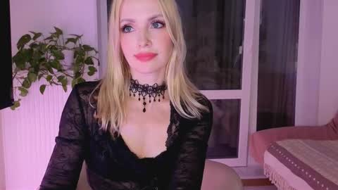 Goddess Julia online show from September 12, 6:41 pm