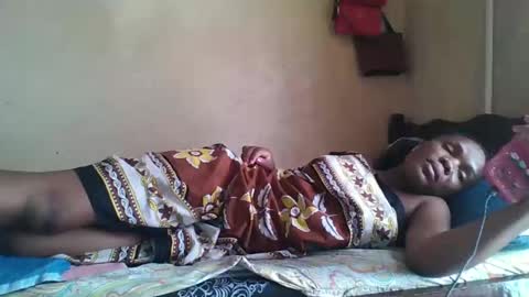 juice_petite3 online show from March 11, 10:29 am