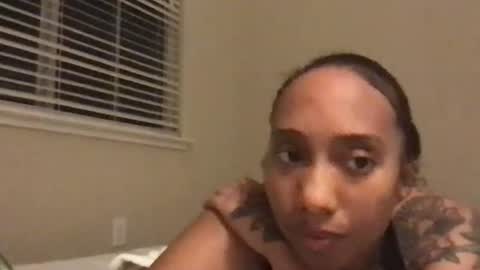 juicijazzi online show from November 18, 7:02 am