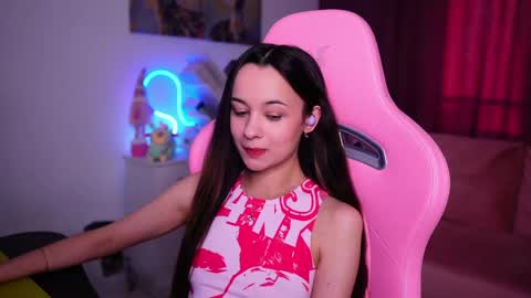 Snapshot of juicy___angel chatting on May 24, 3:17 pm Angelina online show from May 24, 3:17 pm