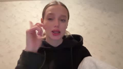 Snapshot of juicy_angels chatting on January 24, 5:53 pm alexa online show from January 24, 5:53 pm