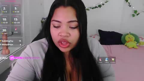 Snapshot of juicy_elenxx chatting on July 23, 1:58 am EleN online show from July 23, 1:58 am