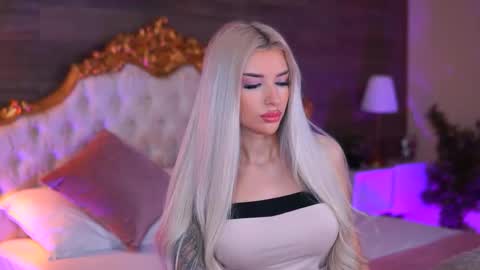 Jessye online show from November 20, 9:14 pm