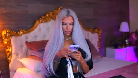 Snapshot of juicy_jessye chatting on May 7, 7:52 pm Jessye online show from May 7, 7:52 pm
