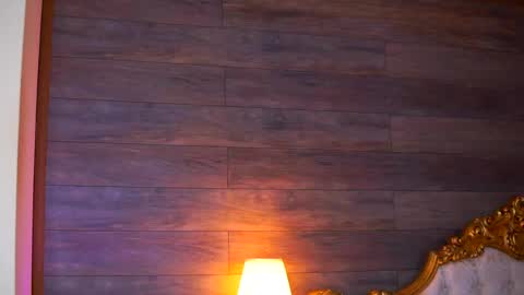 Snapshot of juicy_jessye chatting on May 9, 7:52 pm Jessye online show from May 9, 7:52 pm