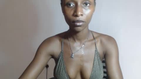 olivia online show from March 10, 1:05 pm