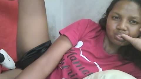 Snapshot of juicy_pretty chatting on December 2, 11:45 am stellah online show from December 2, 11:45 am