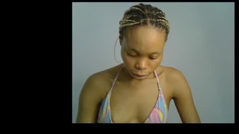Snapshot of juicy_slut0 chatting on June 10, 7:07 am Champaign online show from June 10, 7:07 am