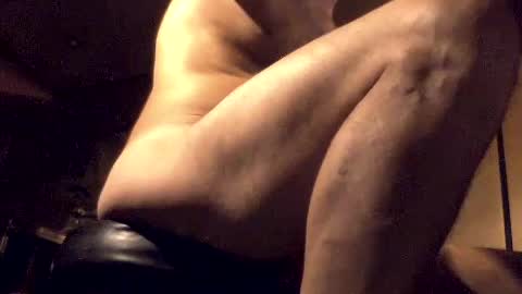 Snapshot of juicyalexxxx chatting on August 2, 9:57 pm juicyalexxx online show from August 2, 9:57 pm