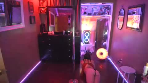 juicyjayxxx69 online show from February 14, 3:33 am