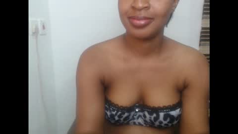juicykinkx online show from October 12, 12:26 pm