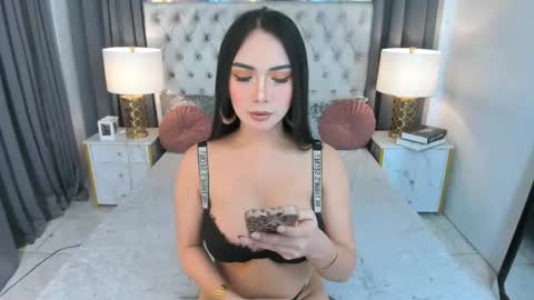 Snapshot of juicymitch chatting on June 13, 10:57 am juicymitch online show from June 13, 10:57 am