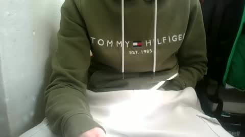 juju78juju online show from February 27, 9:43 am