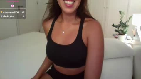 Snapshot of jujubaeu chatting on June 17, 8:10 pm Juju online show from June 17, 8:10 pm