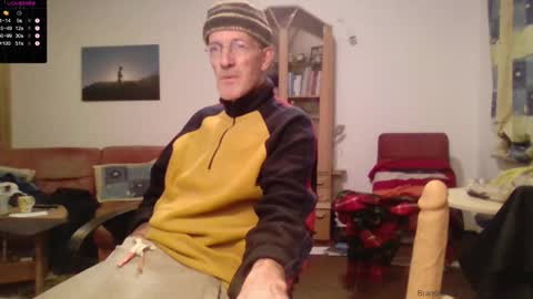 Snapshot of juka14 chatting on December 3, 10:07 pm Call me Juka here - onlyfans juka14 online show from December 3, 10:07 pm