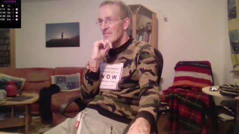 Snapshot of juka14 chatting on December 17, 11:05 pm Call me Juka here - onlyfans juka14 online show from December 17, 11:05 pm