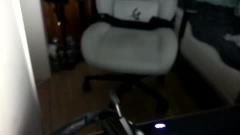 xmas3 online show from March 20, 10:14 pm