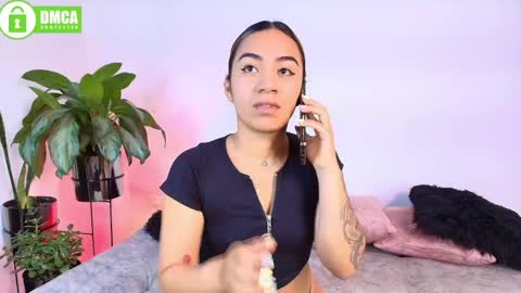 Snapshot of jules_n_gia chatting on May 10, 3:06 pm Jules and Gia online show from May 10, 3:06 pm
