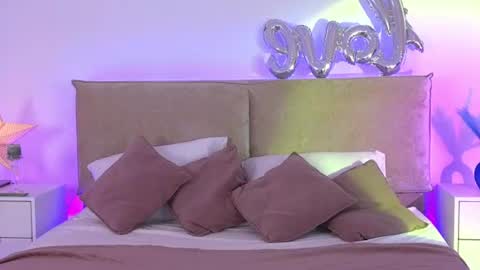 Snapshot of jules_nightt chatting on July 29, 9:46 pm Jules Nightt online show from July 29, 9:46 pm