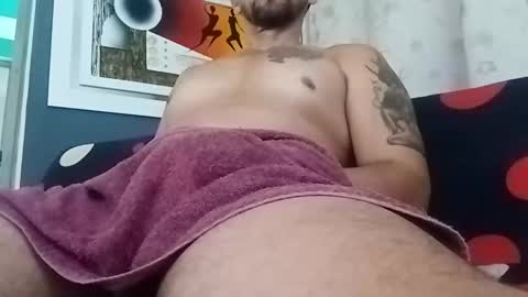 Snapshot of juleslatin122 chatting on April 12, 3:50 pm Jules online show from April 12, 3:50 pm