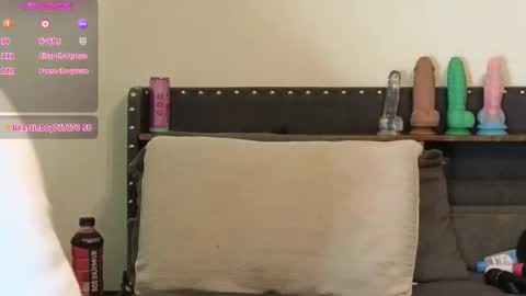 Julesss online show from March 10, 6:51 am