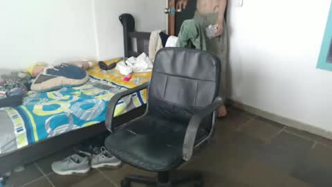 Snapshot of julfigo chatting on June 23, 4:27 pm Julfigo online show from June 23, 4:27 pm