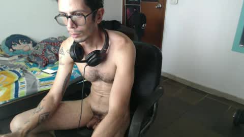 Snapshot of julfigo chatting on July 31, 6:40 pm Julfigo online show from July 31, 6:40 pm