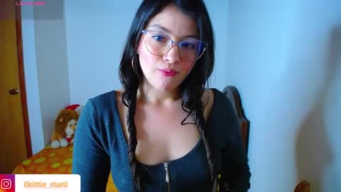 Snapshot of juli05star chatting on February 28, 3:15 pm Juliana online show from February 28, 3:15 pm