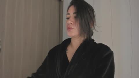 Snapshot of juli_hairy chatting on November 24, 10:59 am Juli Modelo Independiente online show from November 24, 10:59 am