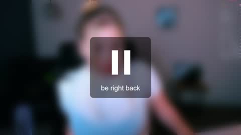 juli kisss online show from January 3, 11:01 pm