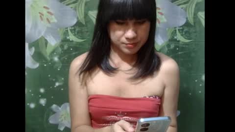 Snapshot of julia111987 chatting on May 11, 2:45 pm JULIA online show from May 11, 2:45 pm
