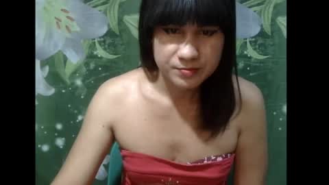 Snapshot of julia111987 chatting on May 11, 4:04 pm JULIA online show from May 11, 4:04 pm