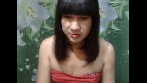Snapshot of julia111987 chatting on June 12, 2:16 pm JULIA online show from June 12, 2:16 pm